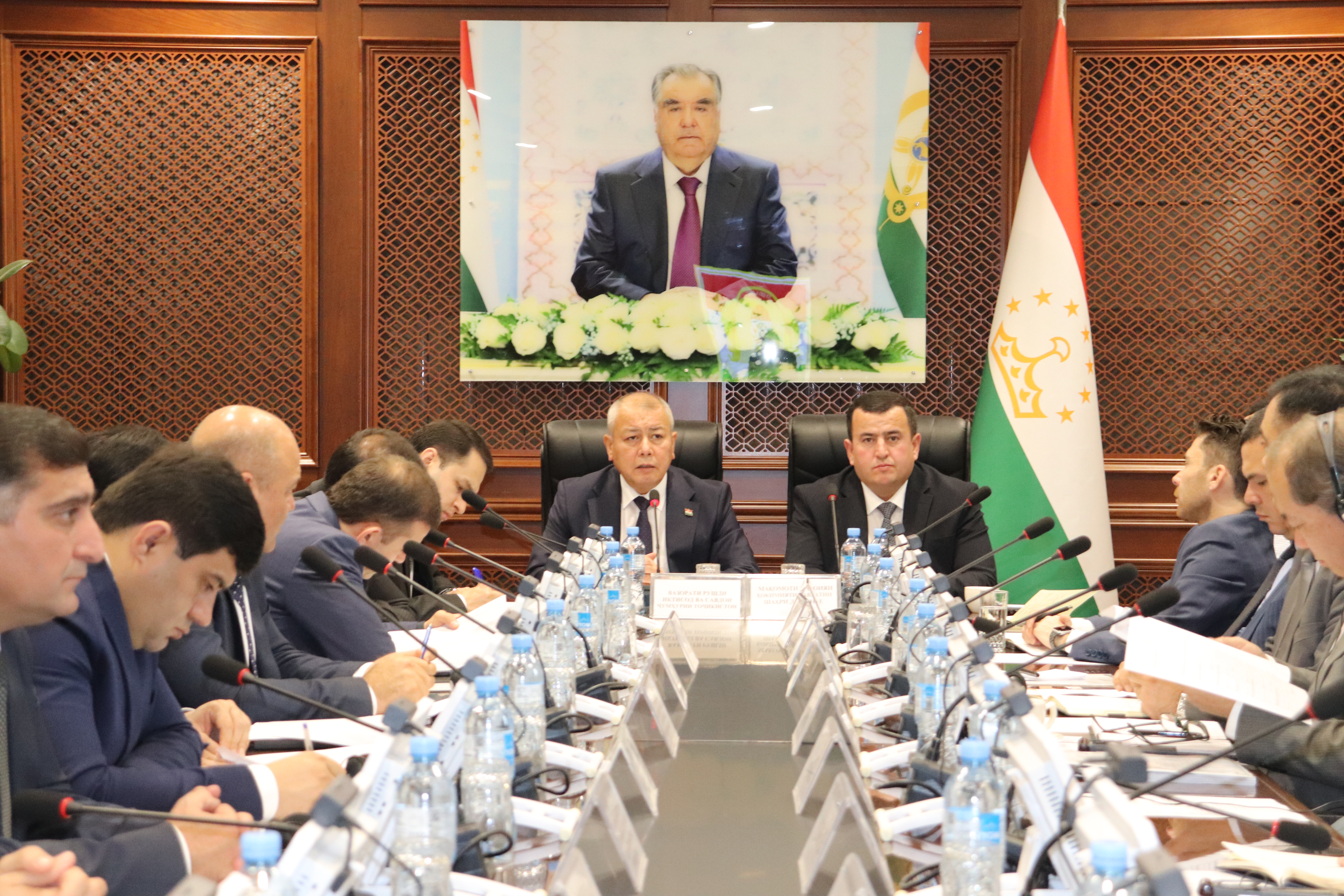 Презентация и обсуждение проекта Программы социально-экономического развития города Душанбе на 2026–2030 годы