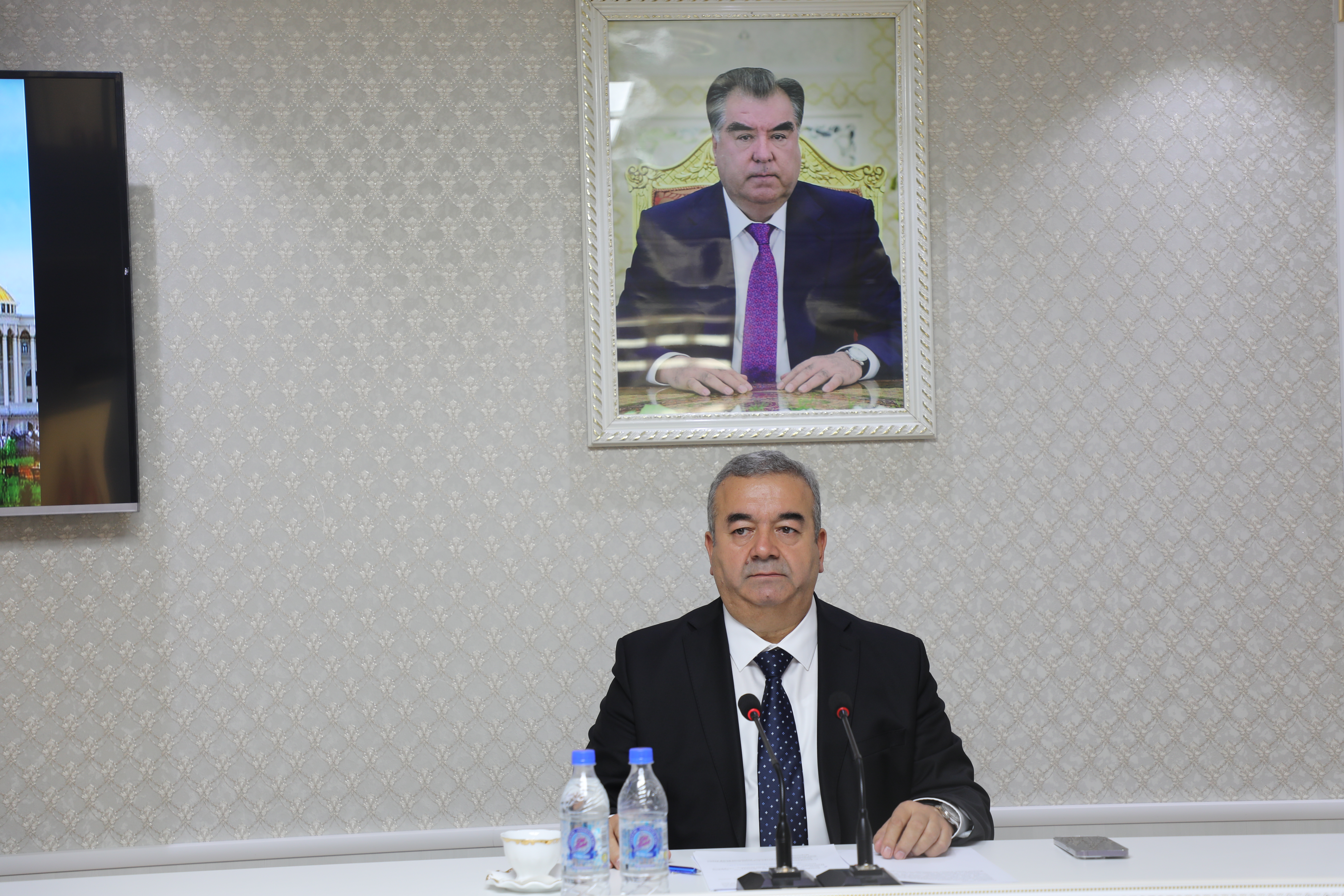 Таҷлили Рӯзи Президенти Ҷумҳурии Тоҷикистон ва 33-юмин солгарди Иҷлосияи ХVI Шӯрои Олии Ҷумҳурии Тоҷикистон