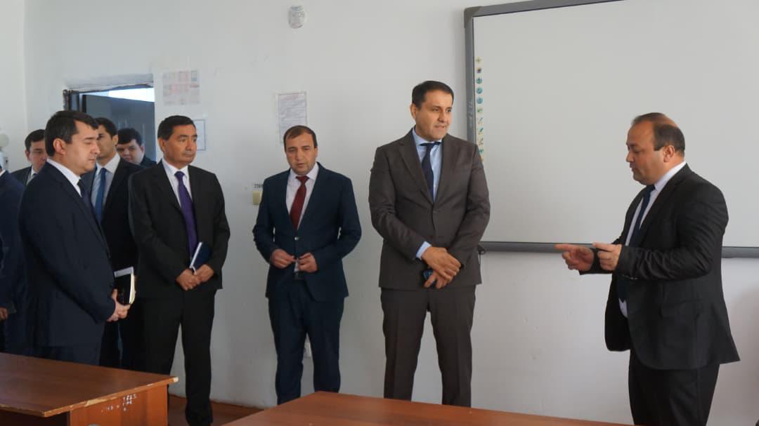 Visit of the director of the Agency of innovation and digital technologies to the Tajik university of innovation and digital technologies