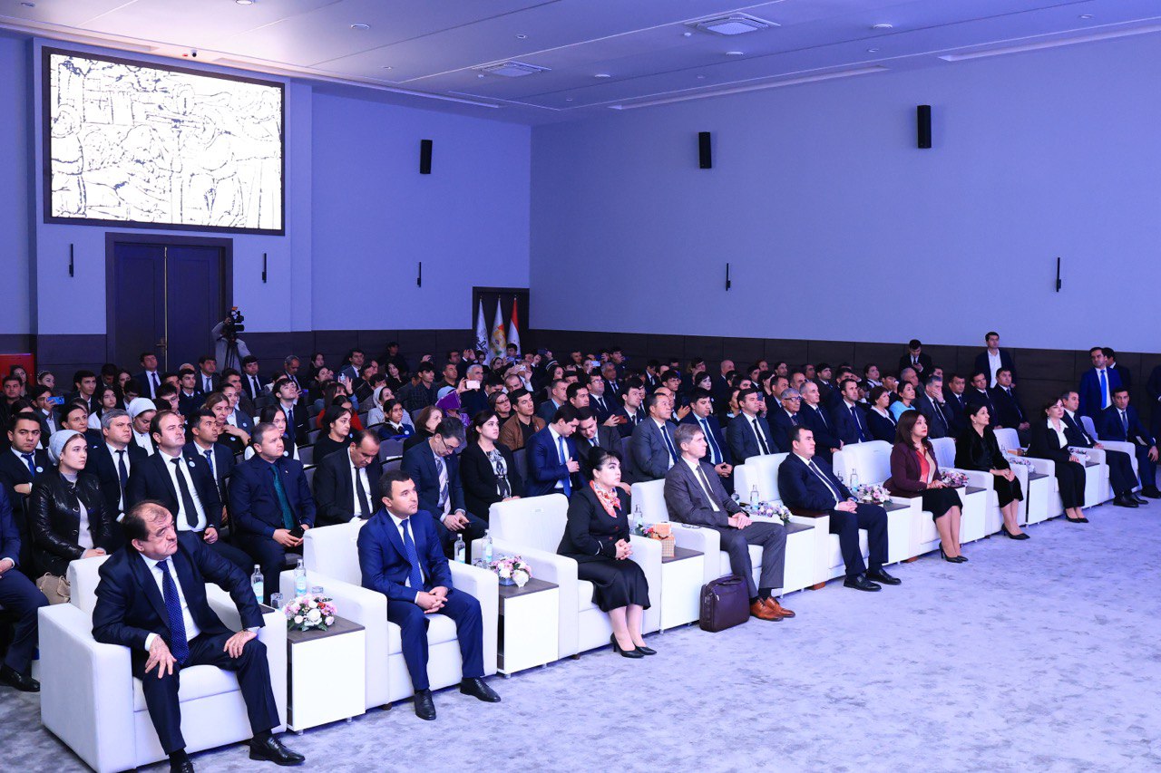 Маросими ҷоизасупории ғолибони Озмуни ҷумҳуриявии “Ихтироъкорон ва навоварони Тоҷикистон барои солҳои 2023-2024”