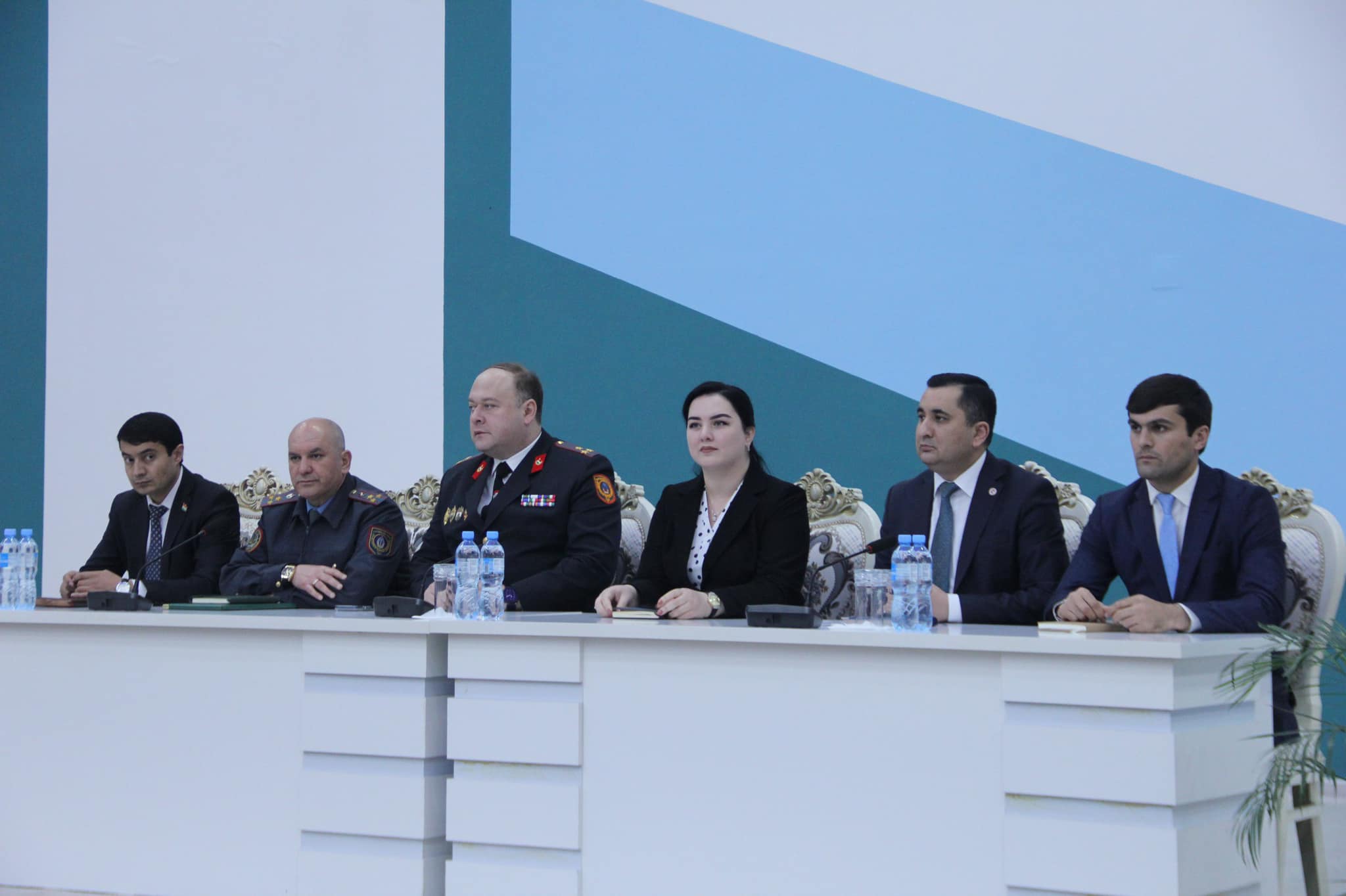 ИДОМАИ ВОХӮРИҲО ТАҲТИ УНВОНИ "БА МУҚОБИЛИ ОМИЛҲОИ НОМАТЛУБ ЯКҶОЯ МУБОРИЗА МЕБАРЕМ"