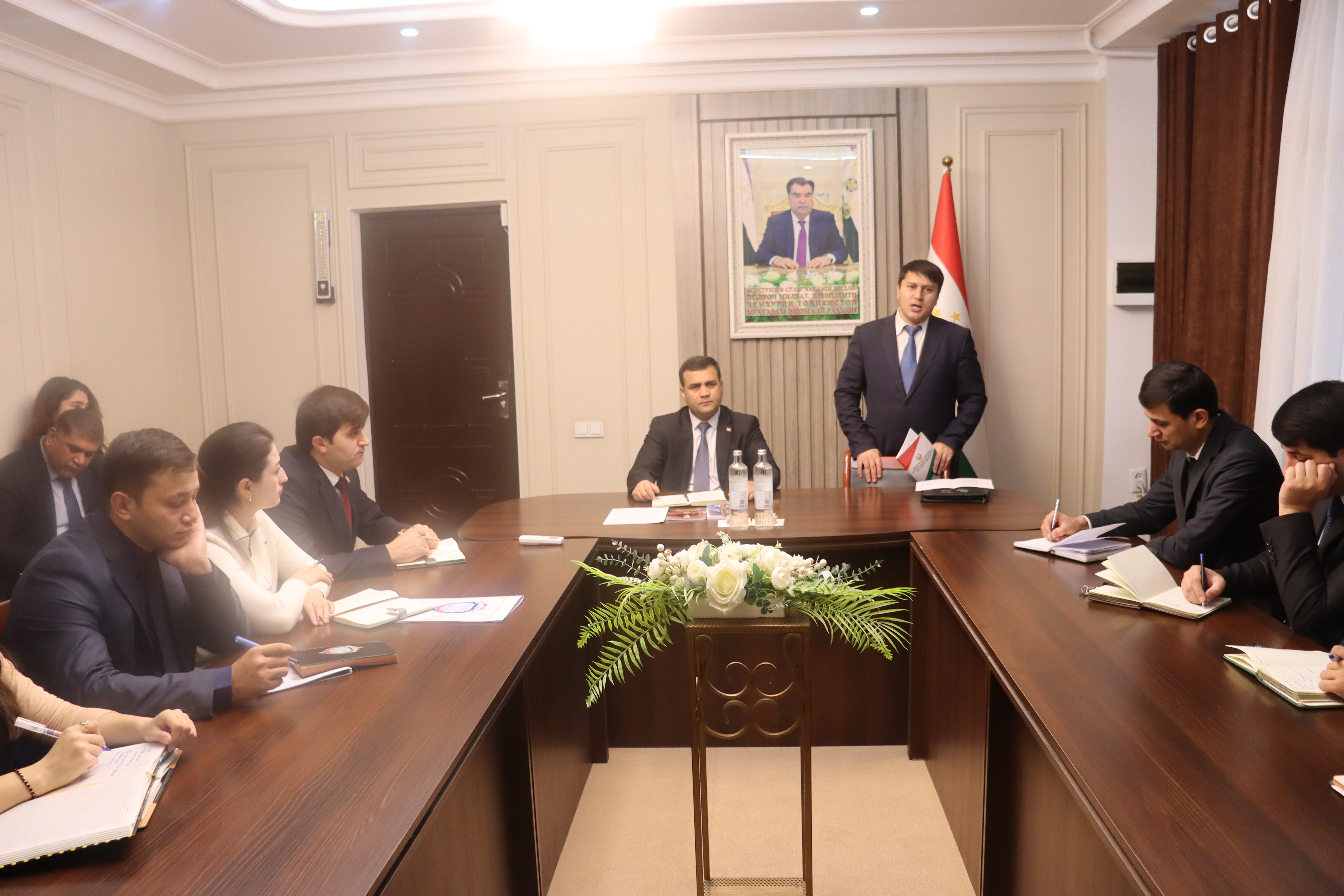 МАШВАРАТИ КОРӢ ДОИР БА РИОЯИ ҚОНУНИ ҶУМҲУРИИ ТОҶИКИСТОН “ДАР БОРАИ ҶАШНУ МАРОСИМ ДАР ҶУМҲУРИИ ТОҶИКИСТОН”