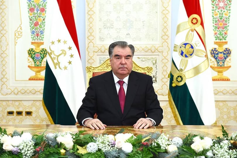 “The Sun that Builds the State, and the Sultan of Justice”