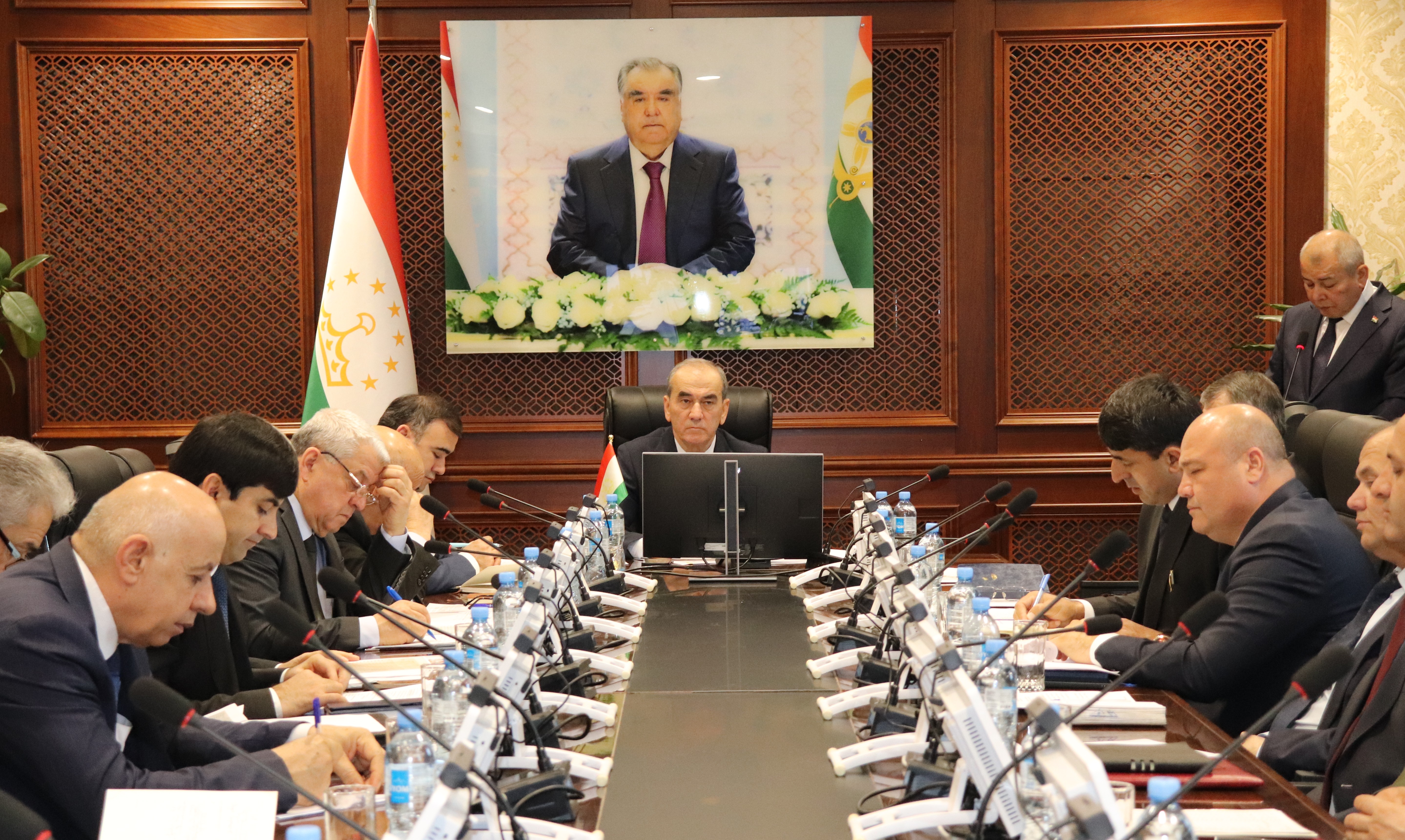 Заседание Республиканского штаба по подготовке Согдийской области и её городов и районов к зимовке