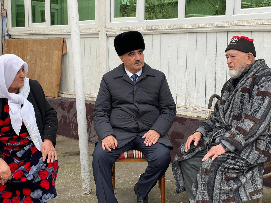 ВСТРЕЧА С ВЕТЕРАНАМИ НА ПЕРЕДОДНЕ НОВОГО ГОДА
