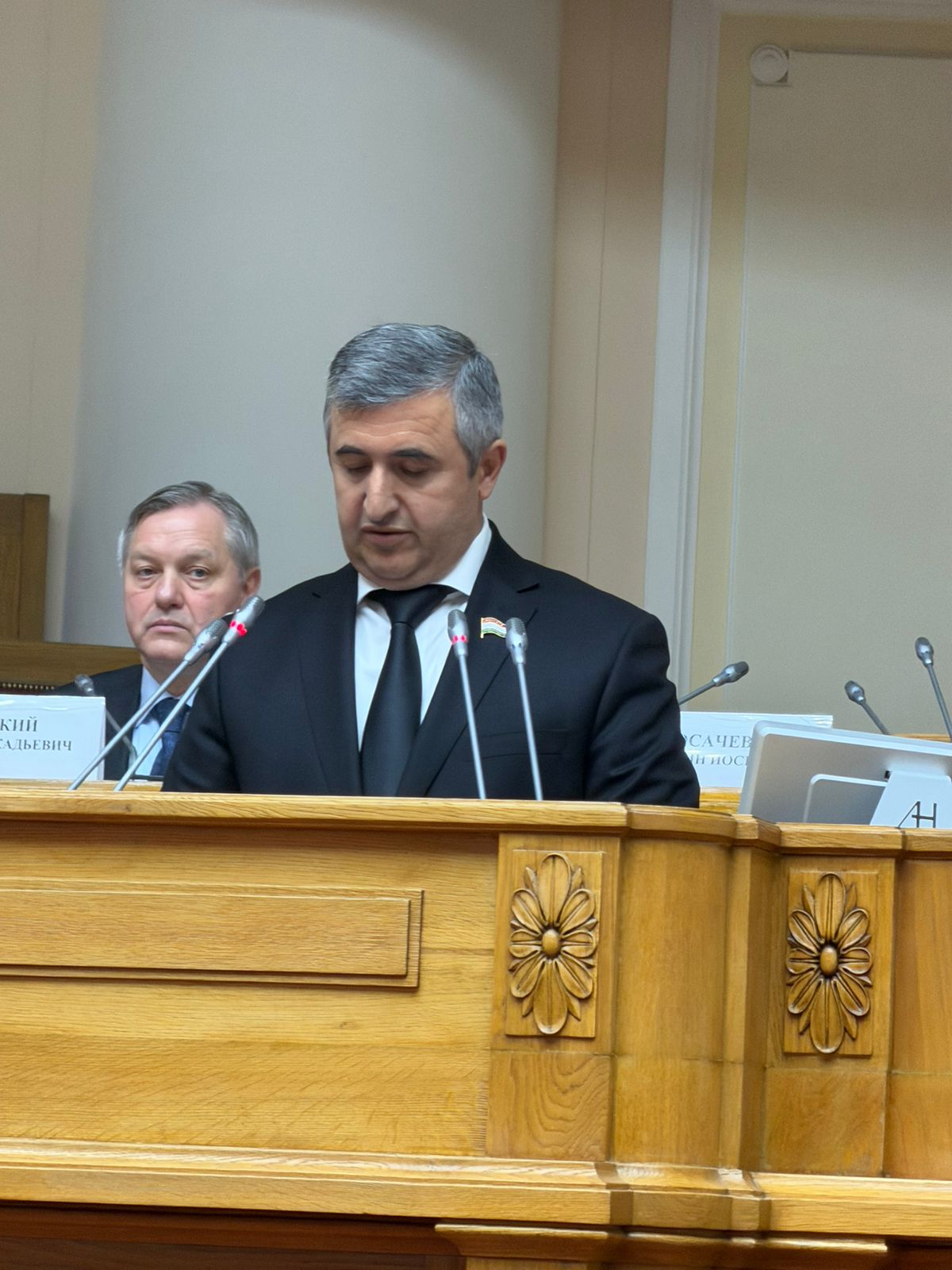 Маҳмудзода Аҳмад   дар чорабиниҳои Ассамблеяи байнипарламентии ИДМ бахшида ба 80 - солагии Ғалаба дар ҶБВ иштирок намуд