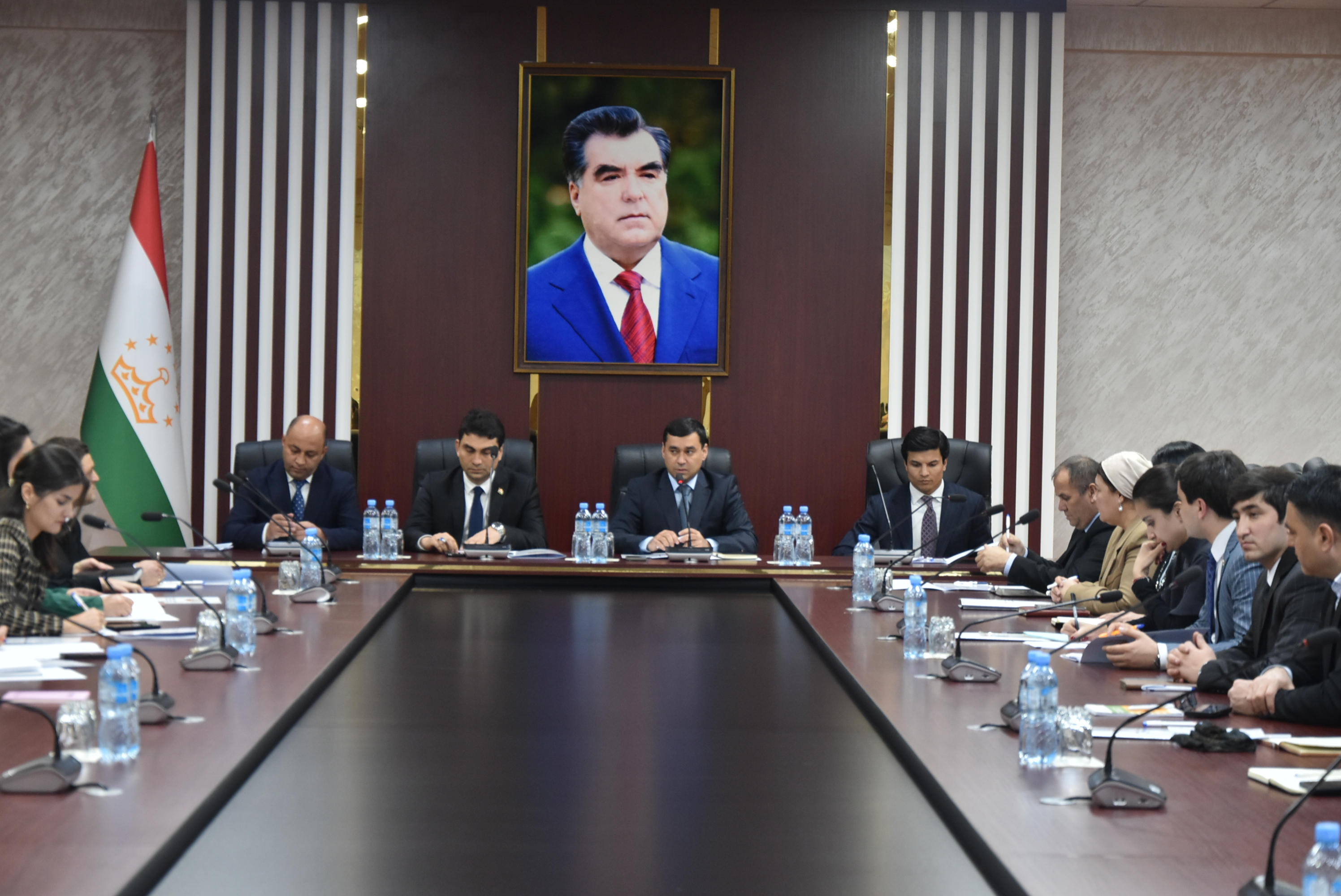 БАРГУЗОР НАМУДАНИ МИЗИ МУДАВВАР БАХШИДА БА  “РӮЗИ ҲУҚУҚИ ИНСОН”