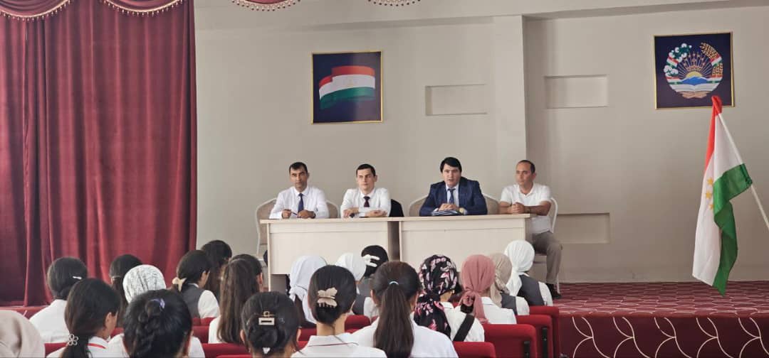 Дар Шаҳринав вобаста ба сарфакории неруи барқ суҳбату вохӯриҳо доир гардид