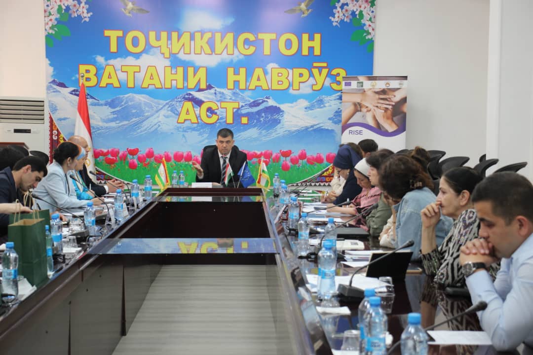 Вобаста ба баробарҳуқуқии шаҳрвандон мизи мудаввар доир гардид