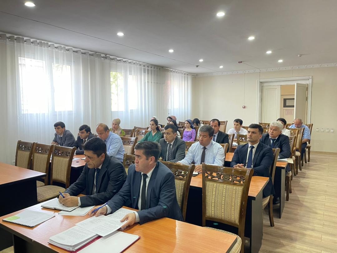 Семинари омӯзишӣ дар мавзӯи таҷрибаи Чин оид ба ҷалб ва истифоданамоии сармояи хориҷӣ барои Ҷумҳурии Тоҷикистон.