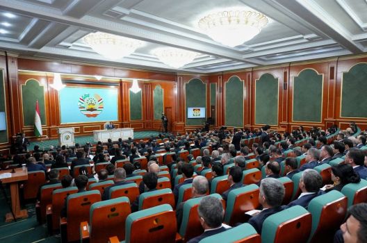 Вторая сессия Маджлиса народных депутатов города Душанбе седьмого созыва