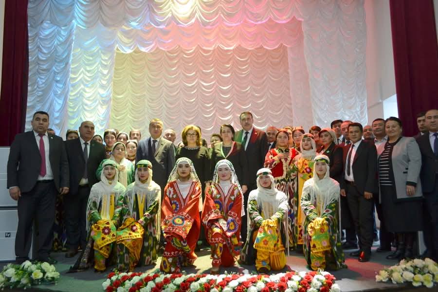 Бо иштироки вазири фарҳанг дар Деҳоти Палдорак МАРКАЗИ ФАРҲАНГӢ ба истифода дода шуд