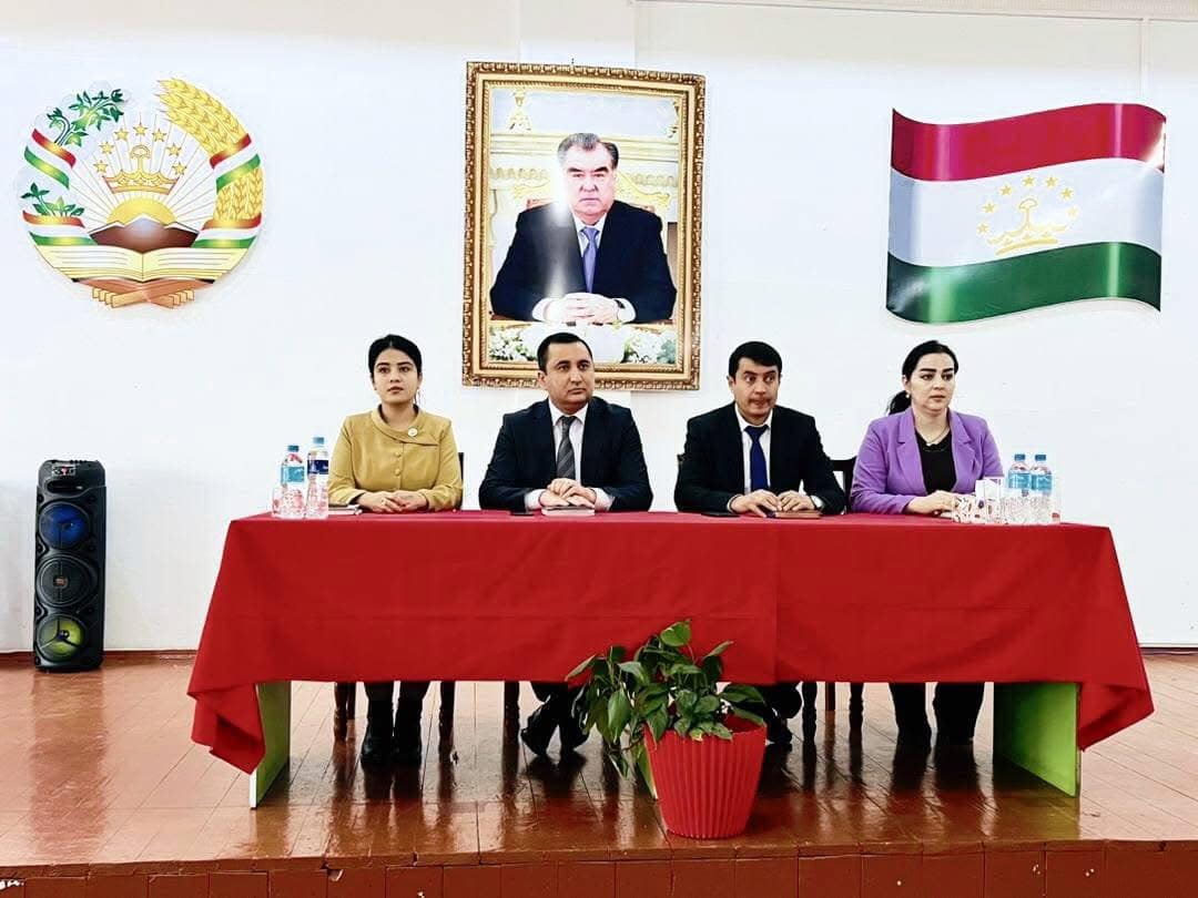 БАРГУЗОРИИ ВОХӮРИИ ГУРӮҲИ КОРӢ БО УСУЛИ "МАКТАБ БА МАКТАБ" БО ОМӮЗГОРОН, ХОНАНДАГОН ВА ВОЛИДАЙНИ ОНҲО ДАР МУАССИСАҲОИ ТАҲСИЛОТИ МИЁНАИ УМУМИИ №7 ва №70 НОҲИЯИ ИСМОИЛИ СОМОНӢ