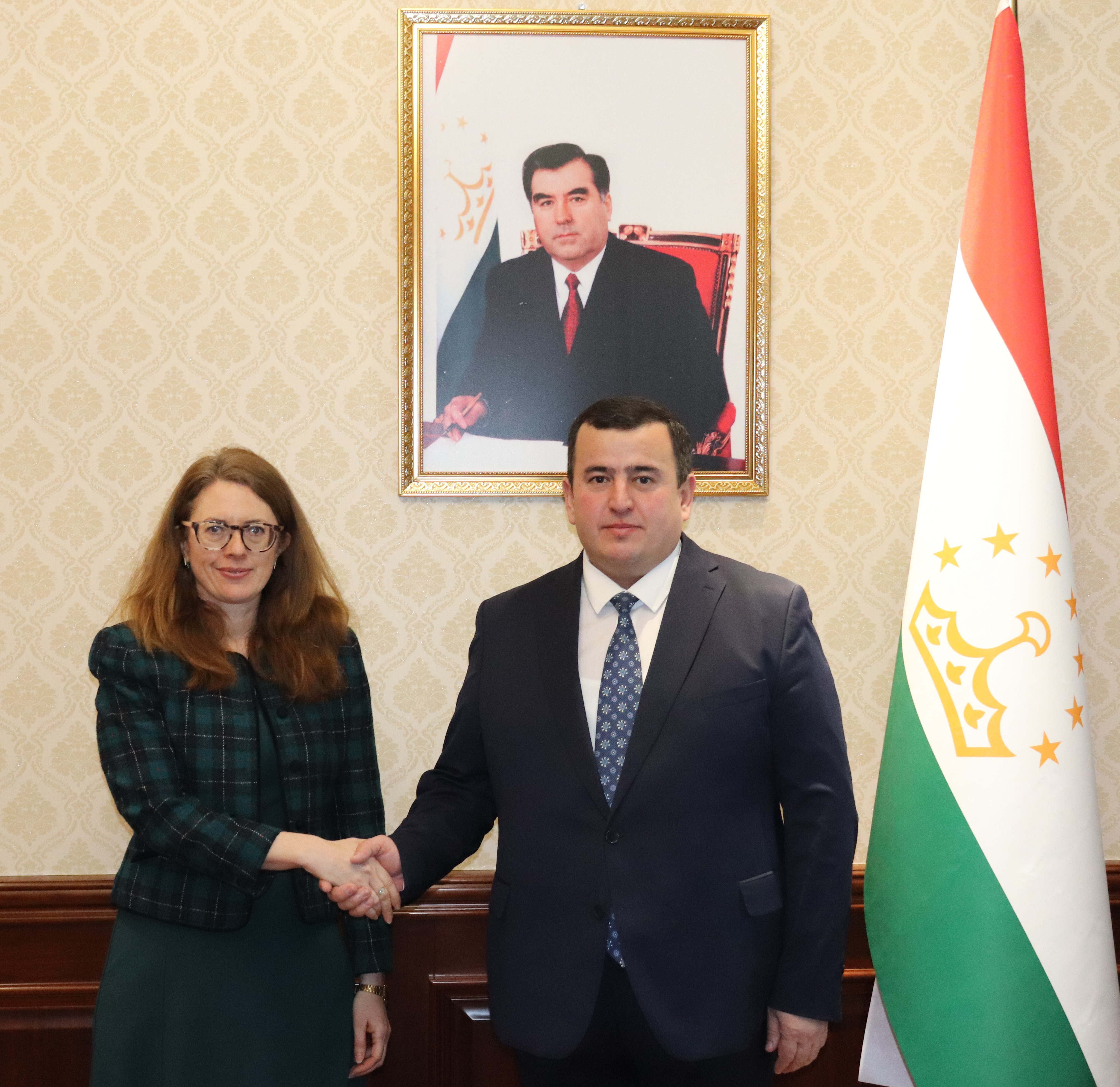 Встреча Министра экономического развития и торговли Республики Таджикистан с Чрезвычайным и Полномочным Послом Великобритании