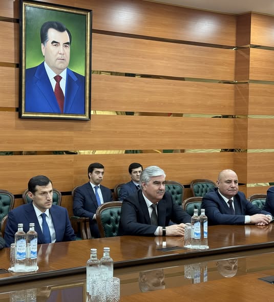 Церемония подписания договоров»