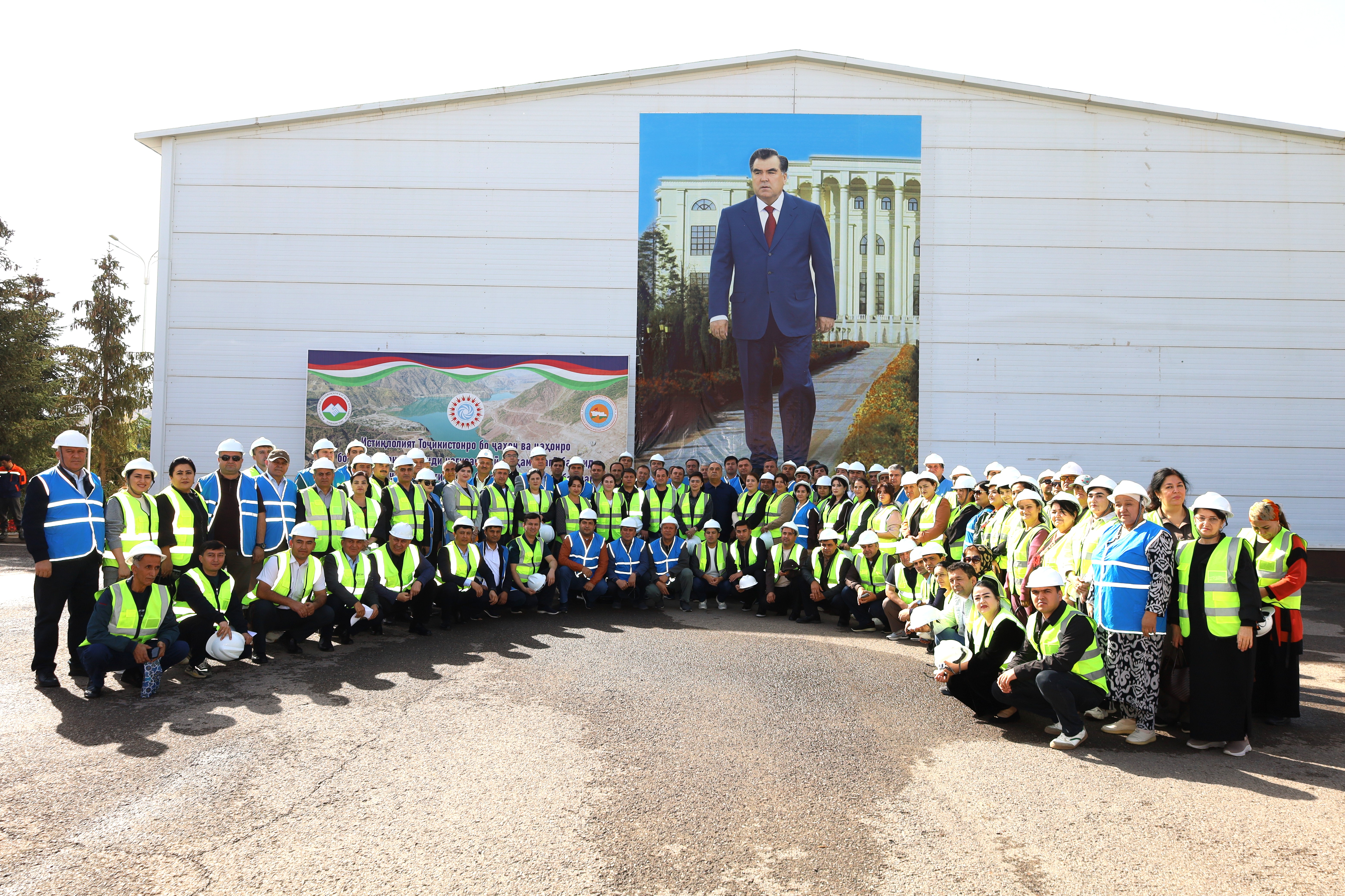 Majlisi Namoyandagon Delegation Visits Rogun Hydropower Plant