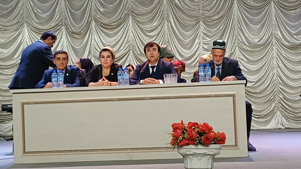 ҲАМОИШ ОИД БА ДАСТОВАРДҲОИ ЗАМОНИ ИСТИҚЛОЛИЯТ