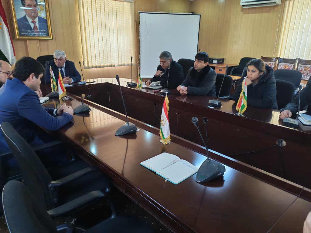 «ШОҲНОМА» ДАР ҲАР ХОНАДОН: ЭҲЁИ ҲУВВИЯТИ МИЛЛӢ