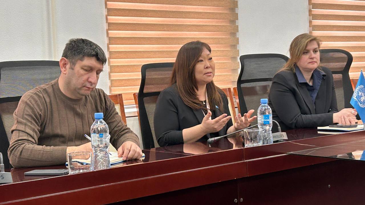 Барномаи ислоҳоти низоми адолати судӣ нисбати ноболиғон баррасӣ гардид