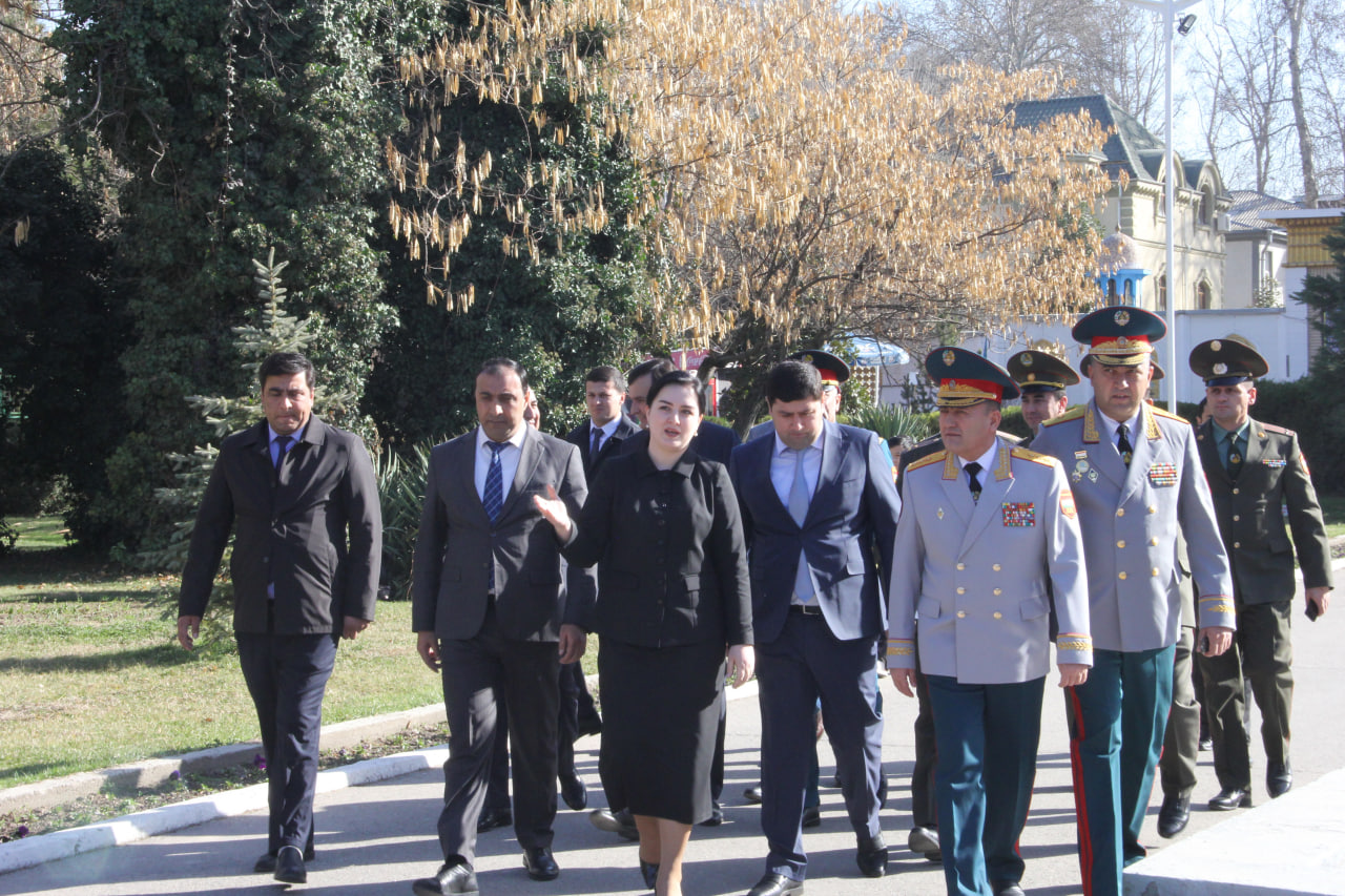 БАРГУЗОРИИ ЧОРАБИНИИ ТАНТАНАВӢ БАХШИДА БА 33-СОЛАГИИ ҚУВВАҲОИ МУСАЛЛАҲ