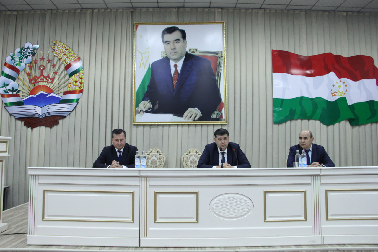 ТАЪИНОТИ КАДРӢ ДАР МАҚОМОТИ ИҶРОИЯИ ҲОКИМИЯТИ ДАВЛАТИИ НОҲИЯИ ИСМОИЛИ СОМОНӢ