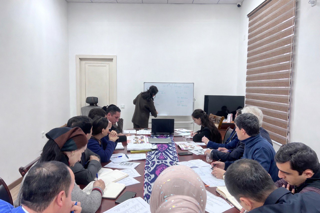 СИЁСАТИ ДАВЛАТӢ ОИД БА ЗАБОНДОНӢ ВА ҶОЙГОҲИ ОН ДАР РУШДИ НЕРУИ ИНСОНӢ