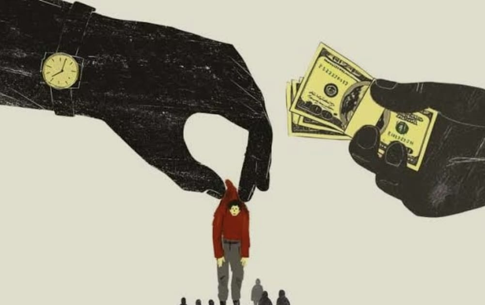 МУҚОВИМАТ БА САВДОИ ОДАМОН - ҚАДАМИ УСТУВОР БА СӮИ ҶОМЕАИ АМН