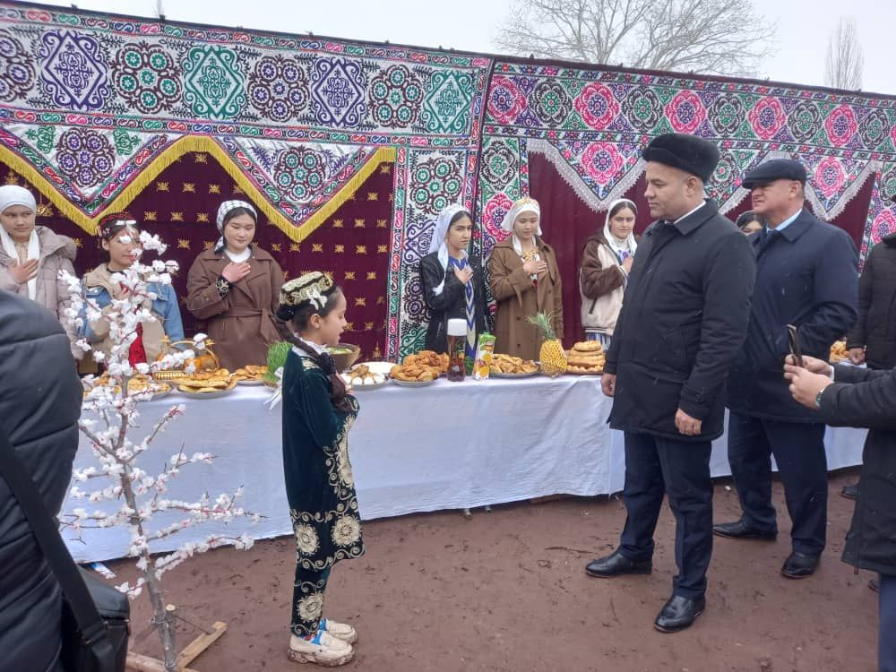 НАЧАЛО ПРАЗДНОВАНИЯ НАВРУЗА В ЛАХШСКОМ РАЙОНЕ