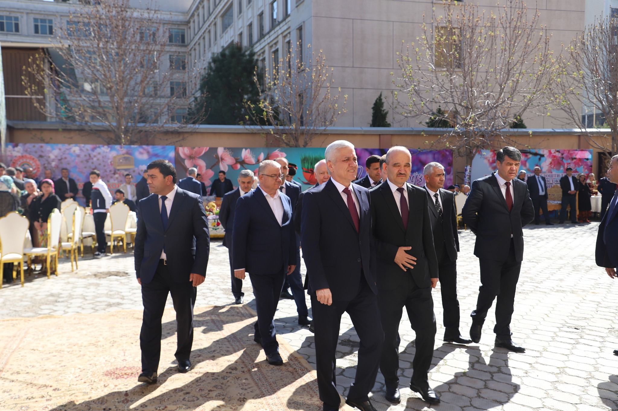 ДАР КУМИТАИ ДАВЛАТИИ ИДОРАИ ЗАМИН ВА ГЕОДЕЗӢ ЧОРАБИНИИ ПУРШУКУҲИ ТАНТАНАВИИ ҶАШНИ НАВРЎЗ БАРГУЗОР ШУД