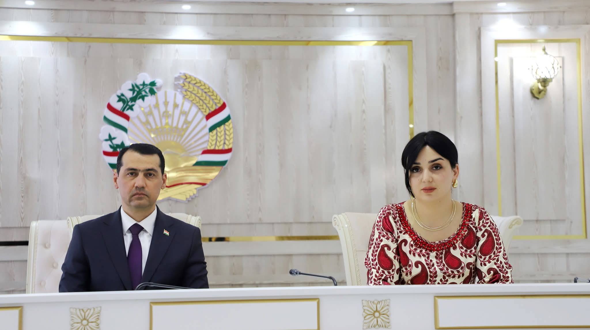 ТАҶЛИЛИ ҶАШНИ ЗЕБОИ ЗАН-МОДАР ДАР АГЕНТИИ ТОҶИКСТАНДАРТ