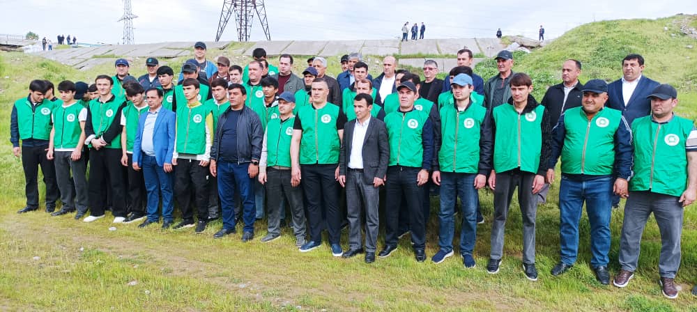 Clean Shore” environmental campaign held along the Kofarnihon River