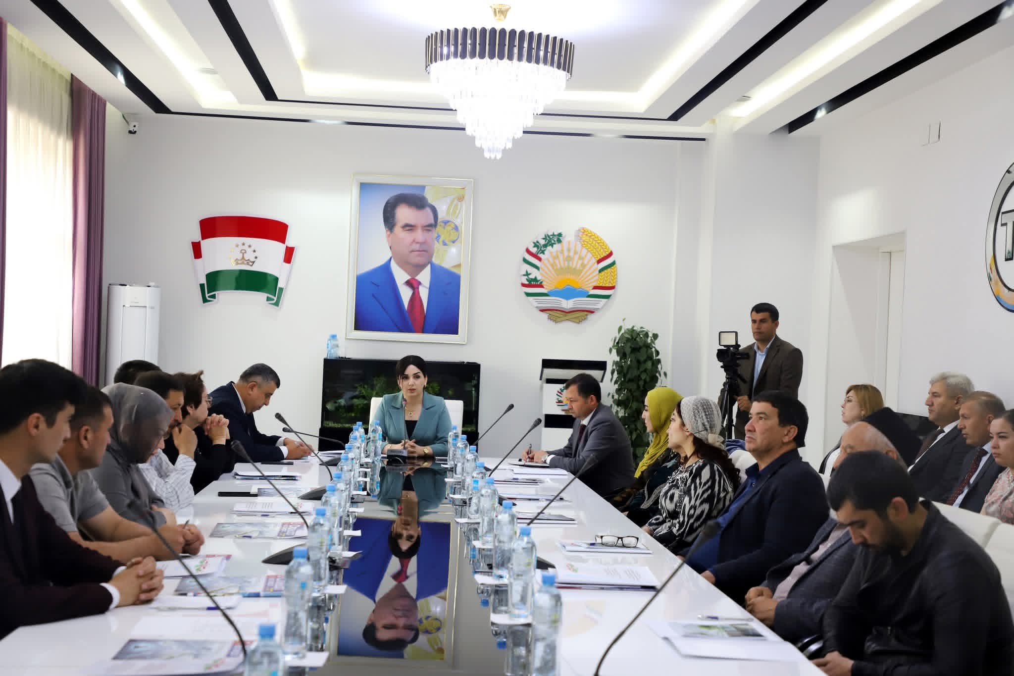 РИОЯИ ТАЛАБОТИ ҲУҶҶАТҲОИ МЕЪЁРӢ - КАФИЛИ ТАЪМИНИ СИФАТИ МАҲСУЛОТ