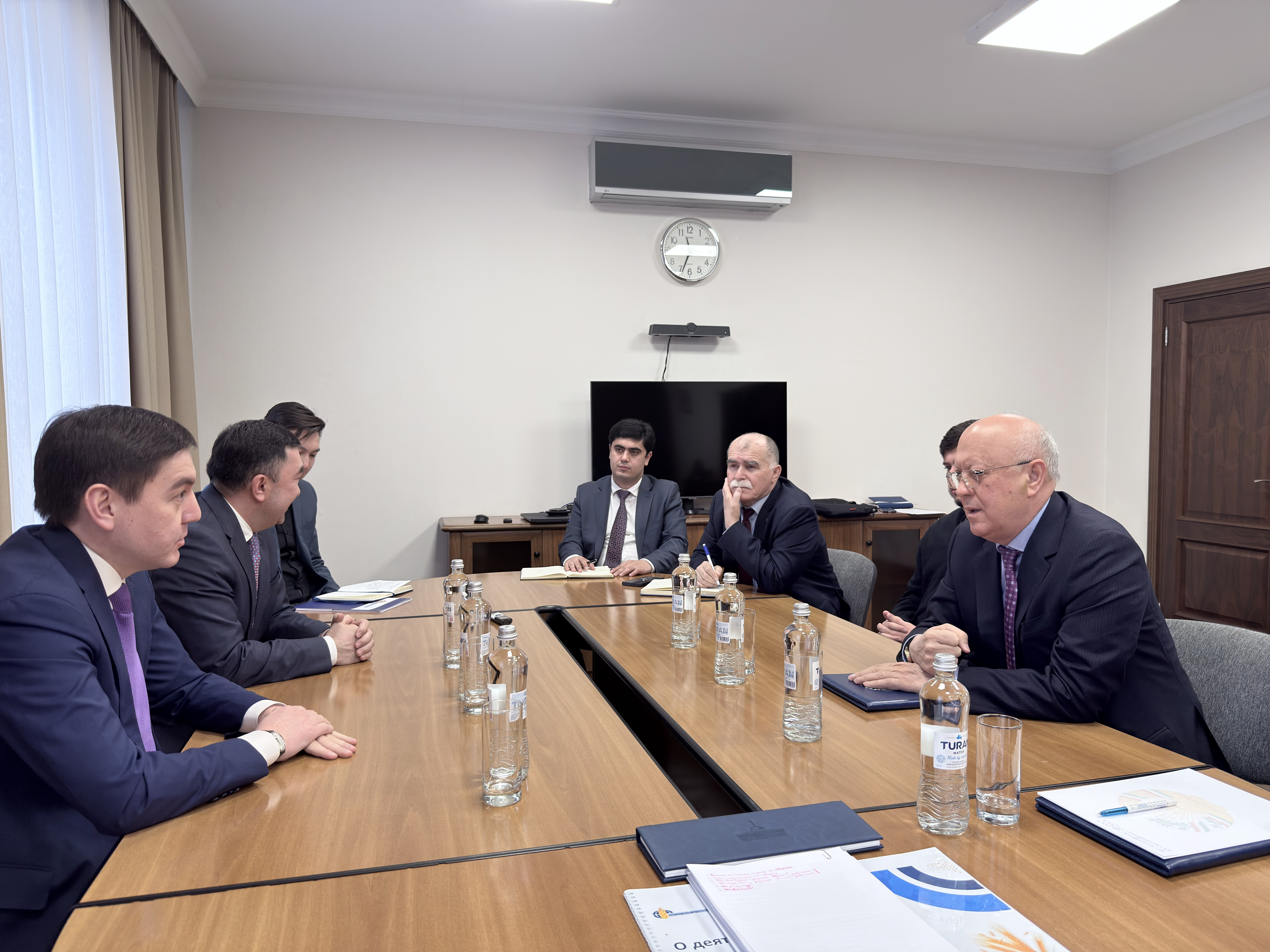 Holding meetings with the management of JSC NC “Prodcorporation” and JSC “Uztrade.”