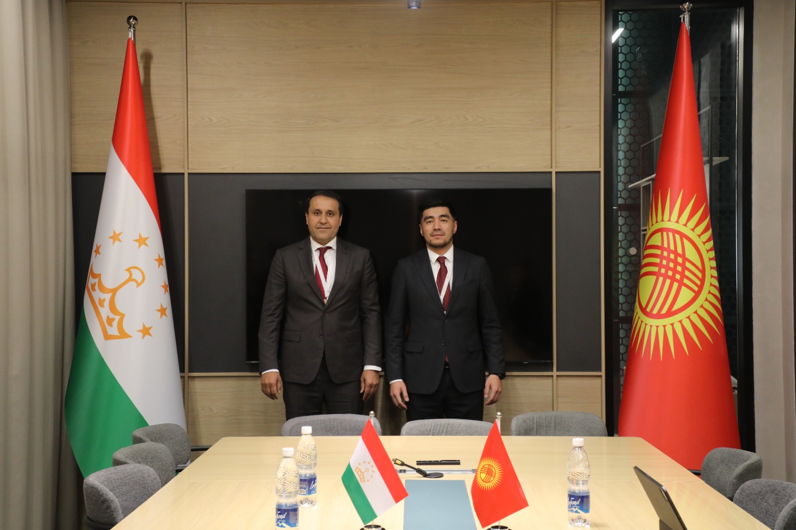 Встреча директора Агентства инноваций и цифровых технологий с Министром цифрового развития и инновационных технологий Кыргызской Республики