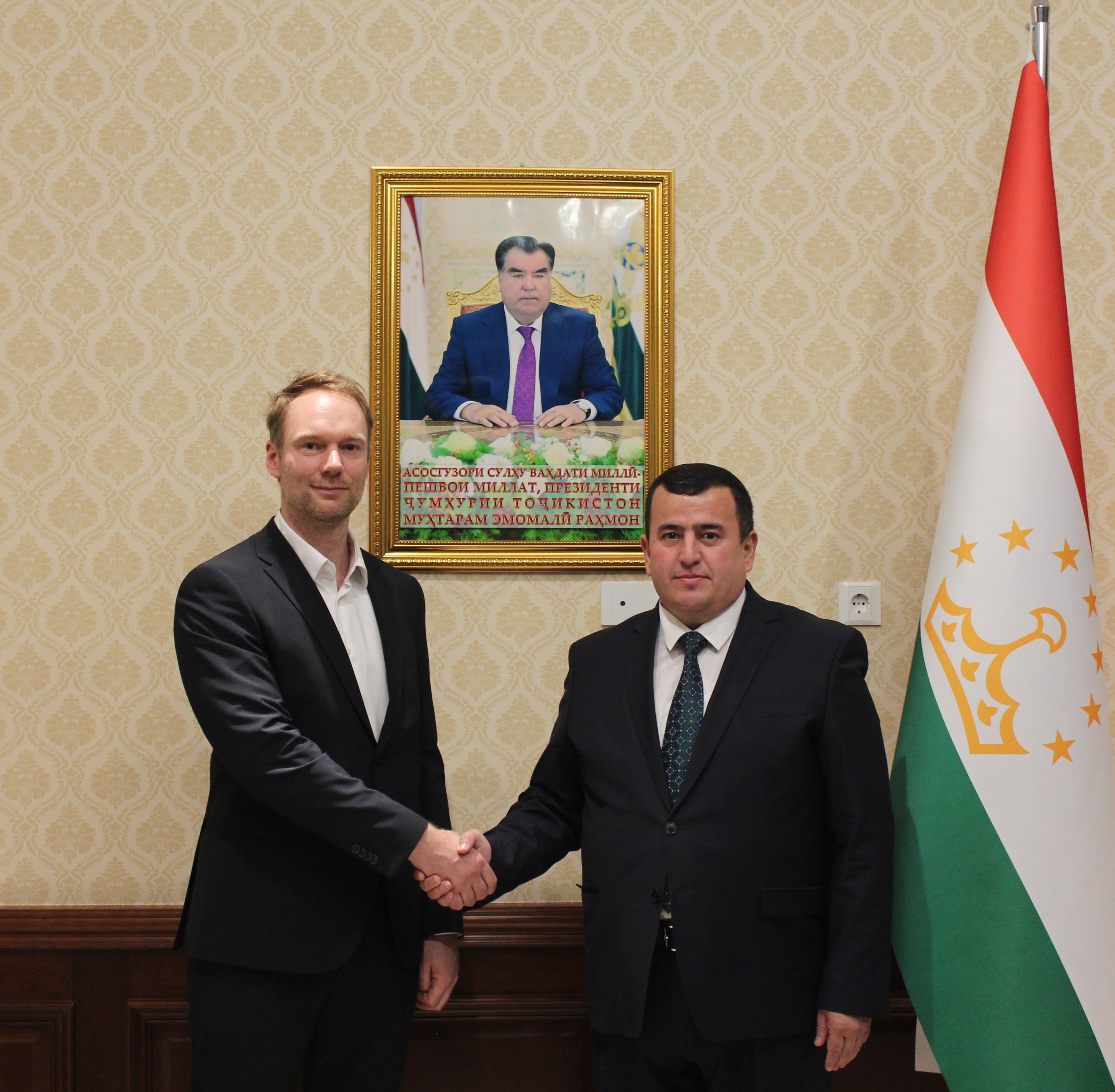 Встреча Министра экономического развития и торговли Республики Таджикистан с представителем Германского банка развития (KfW)