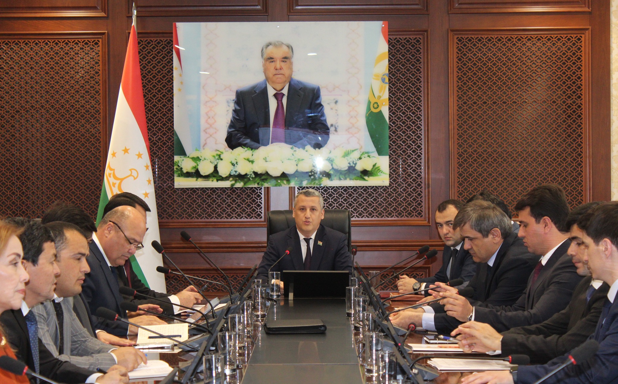 Баррасии дурнамои нишондиҳандаҳои асосии соҳаҳои маориф ва илм, тандурустӣ ва ҳифзи иҷтимоии аҳолӣ, меҳнат, муҳоҷират ва шуғли аҳолӣ ва мақомоти иҷроияи ҳокимияти давлатии вилояти Хатлон дар соли 2027 ва параметрҳои асосии он барои солҳои 2028-2029