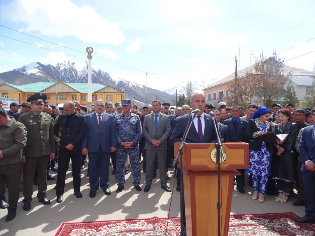 A Solemn Send-Off Ceremony for Conscripts — A Sign of High Patriotic Spirit