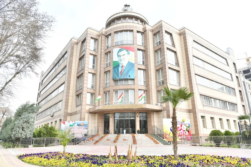 КУМИТАИ ДАВЛАТИИ ИДОРАИ ЗАМИН ВА ГЕОДЕЗИИ ҶУМҲУРИИ ТОҶИКИСТОН БАРОИ ИШҒОЛИ МАНСАБҲОИ ЗЕРИН ОЗМУН ЭЪЛОН МЕКУНАД: