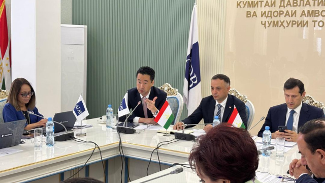 Шарҳи сеҷонибаи маҷмуи лоиҳаҳои аз ҷониби Бонки Осиёии Рушд дар Ҷумҳурии Тоҷикистон маблағгузоришаванда