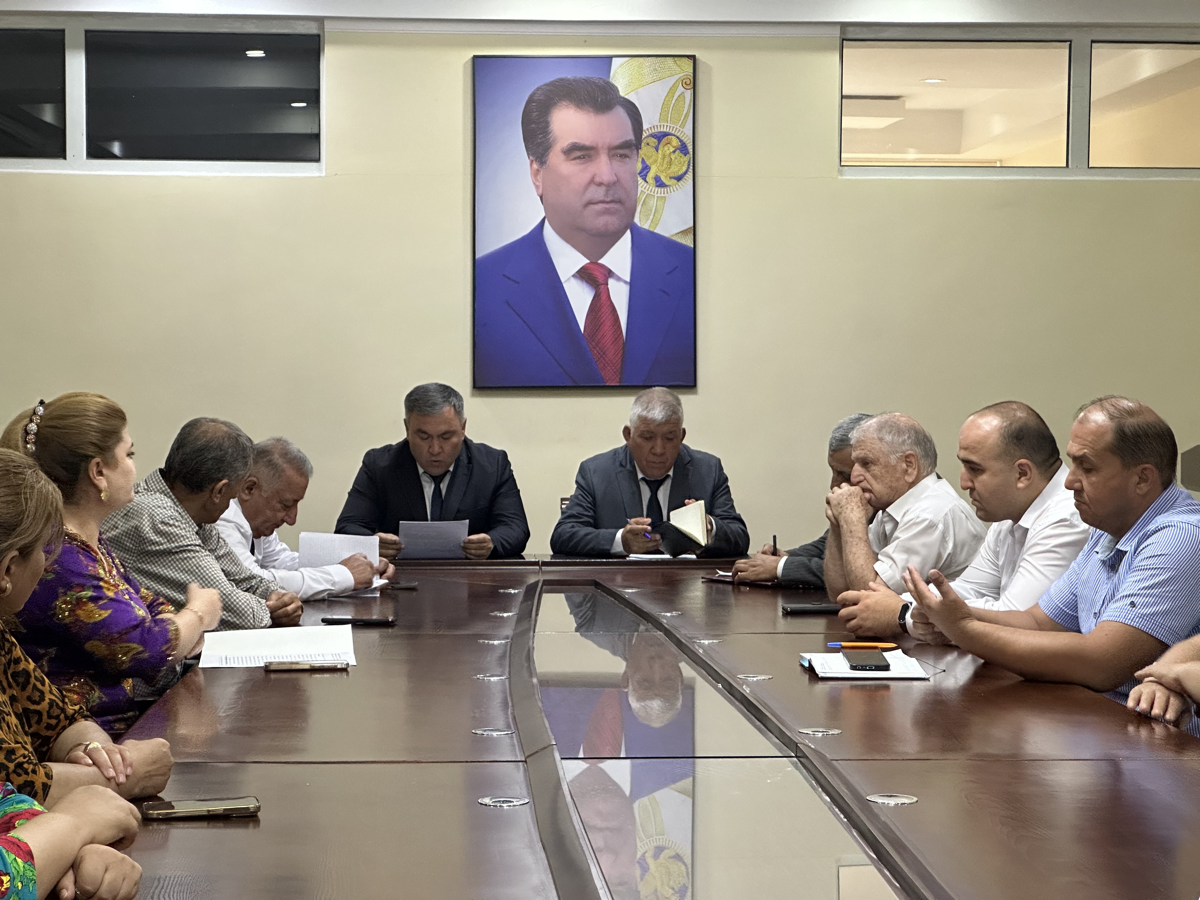 Ҷамъомад доир ба таҷлили Рӯзи Ваҳдати миллӣ