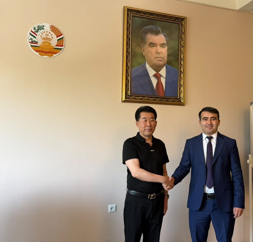 Meeting of the Deputy Chairman of the Committee for Food Security under the Government of the Republic of Tajikistan with the Director of Zhongzhui Huasu Technology Co., Ltd. of the People’s Republic of China