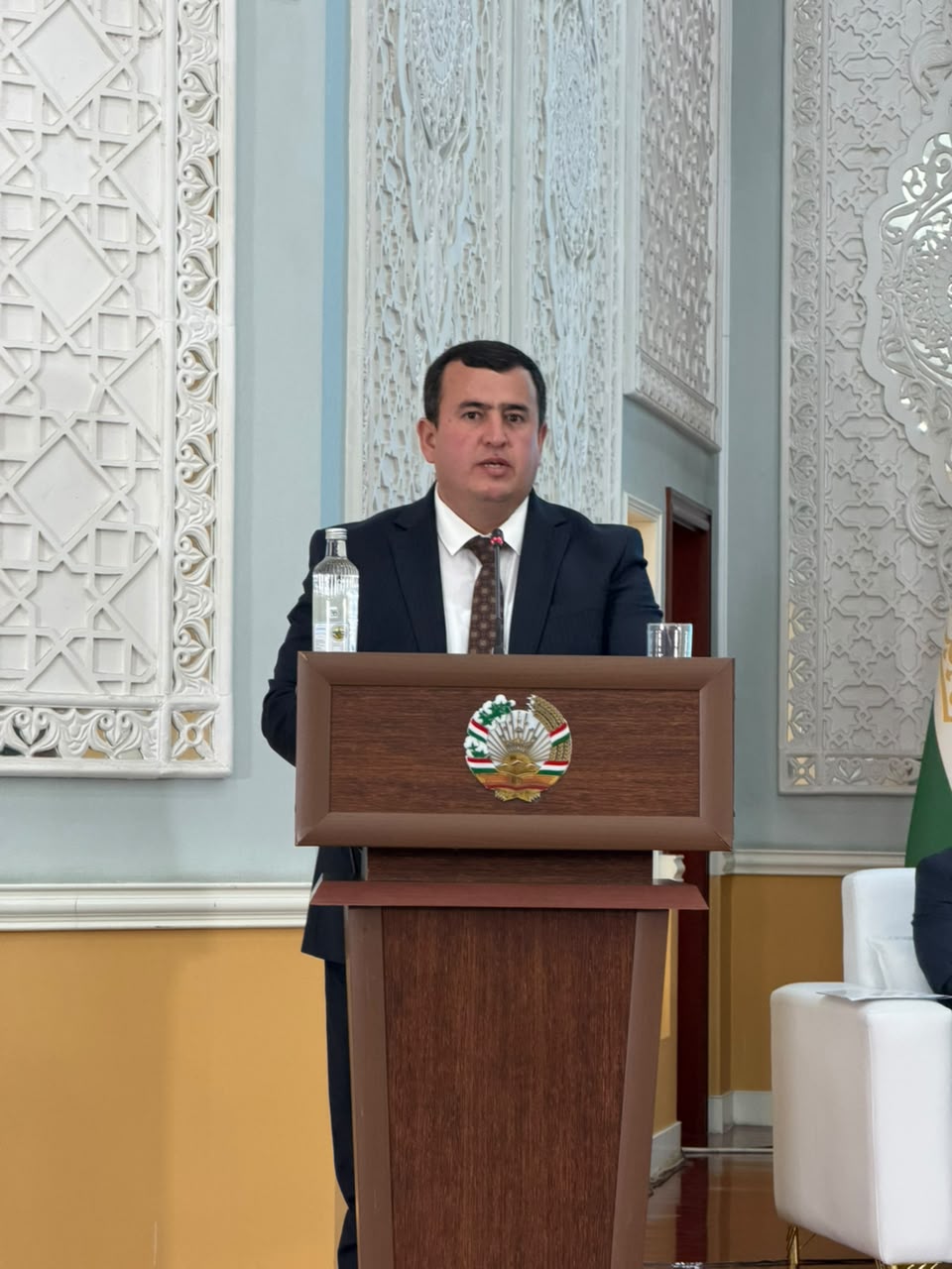 Иштирок ва суханронии Вазири рушди иқтисод ва савдо дар Конфронси байналмилалӣ таҳти унвони «Тоҷикистон ва 35 соли соҳибистиқлолӣ: Таҷрибаи сулҳофарӣ, сиёсати бисёрсамта ва рушди устувор»