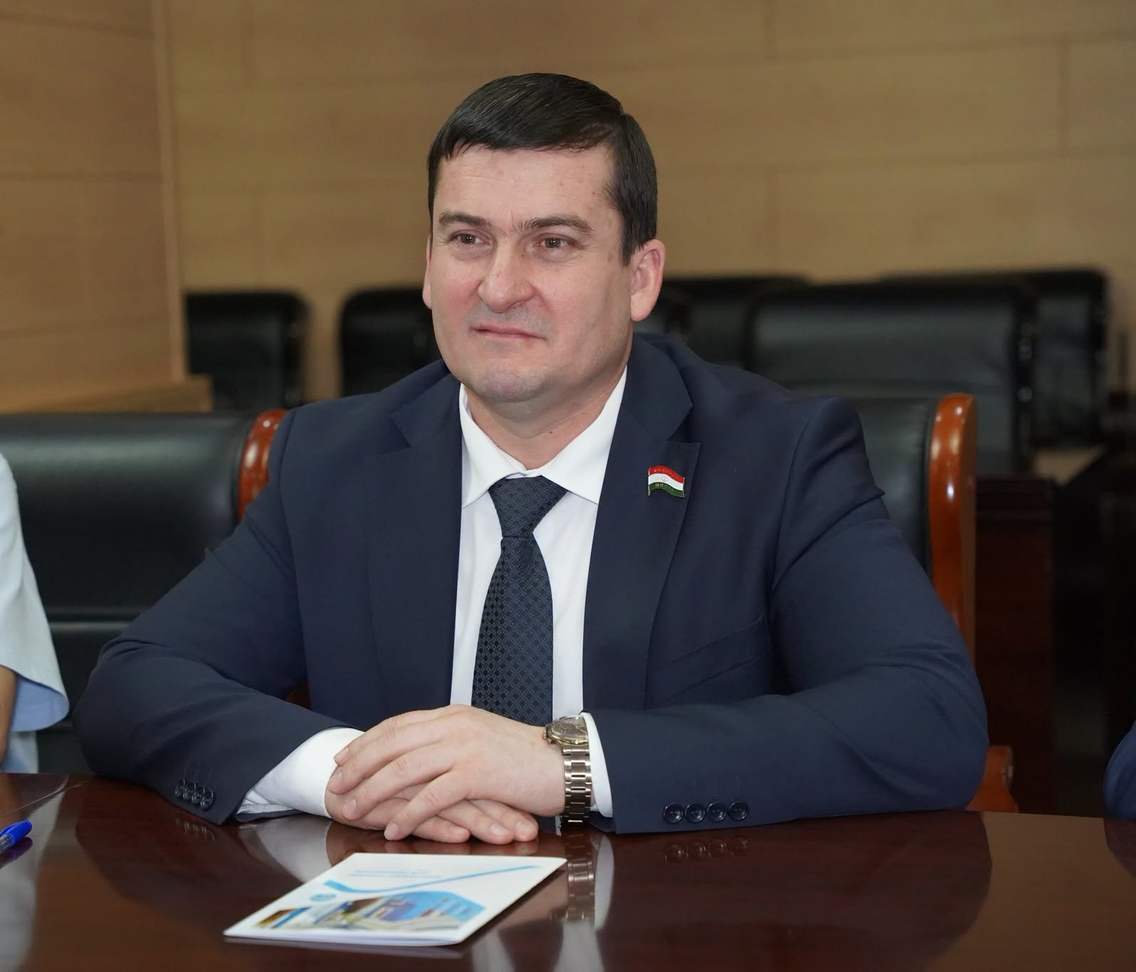 MEETING OF THE PRESIDENT OF THE NAST WITH THE FAMOUS TAJIK-ORIGIN SCULPTOR FROM GERMANY BARAHNA MASUM